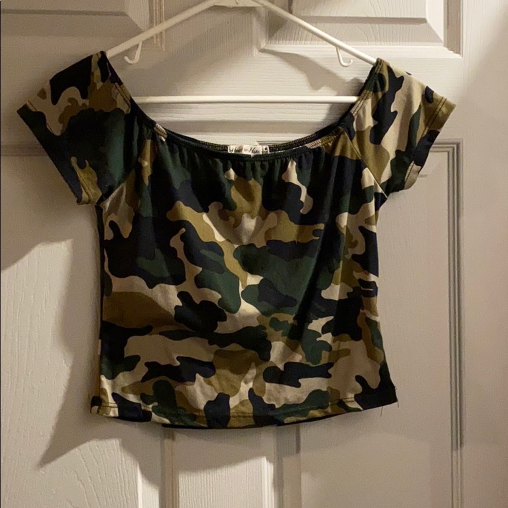 Crop top